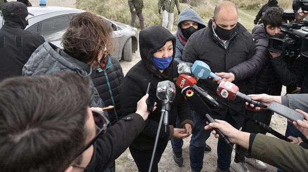 La mamá de Facundo Astudillo Castro y sus abogados aguardan por la autopsia que se realizará este martes.