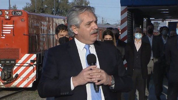 Alberto Fernández durante la inauguración de la estación Villa Rosa. Foto: Télam.