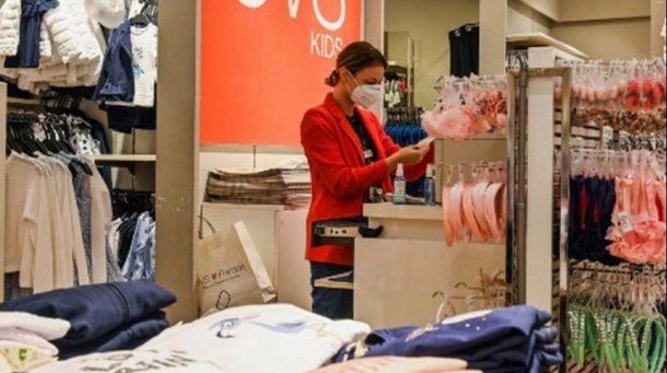Proponen que para identificar el talle de la ropa se utilice la medida corporal de la persona