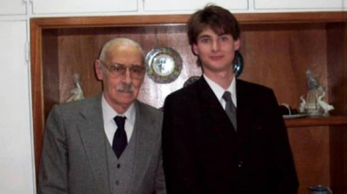 El fallecido dictador y genocida Jorge Rafael Videla y Eduardo Prestofelippo