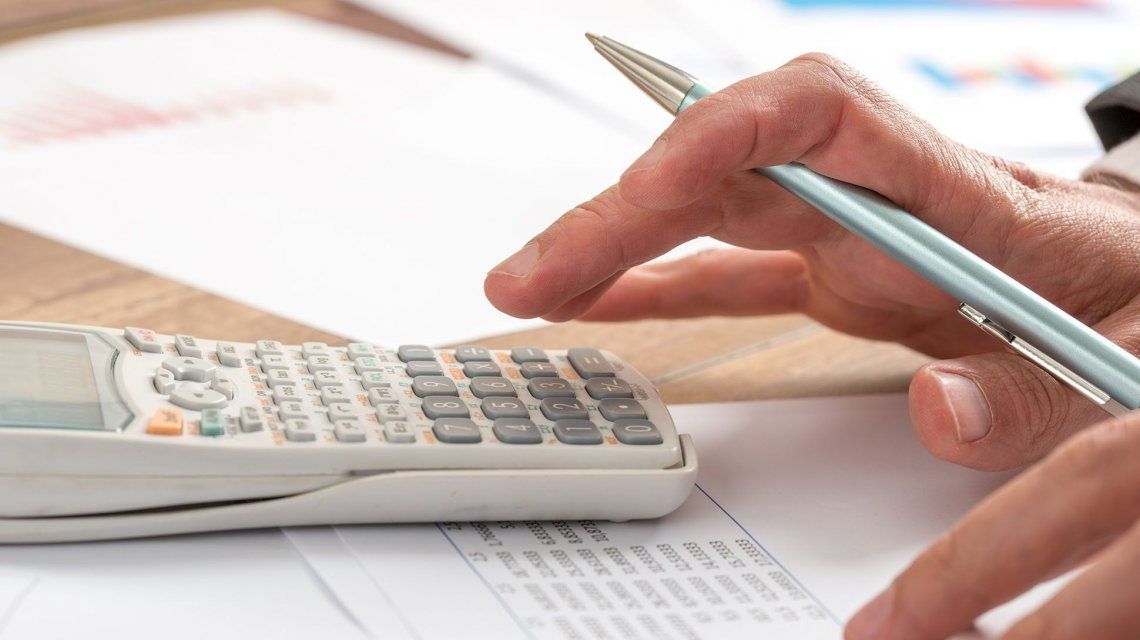 Cómo tramitar la devolución del 35% si no estás alcanzado por Ganancias: será una vez al año