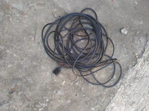 Los cables que se intentaron robar de la Universidad de Quilmes, que funciona como centro de aislamiento.