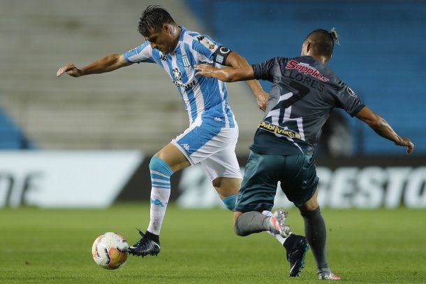 Racing no pudo con Estudiantes y terminó segundo en su grupo de la Copa Libertadores. Foto: @Libertadores.