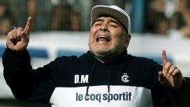 Las increíbles cábalas con las que Maradona intentará salvar a Gimnasia del descenso Las increíbles cábalas con las que Maradona intentará salvar a Gimnasia del descenso