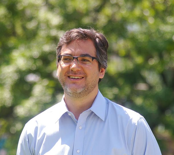 Hay una decisión del PRO de abandonar el hospital público