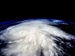 segui en vivo el paso del huracan patricia por las ciudades de mexico segui en vivo el paso del huracan patricia por las ciudades de mexico