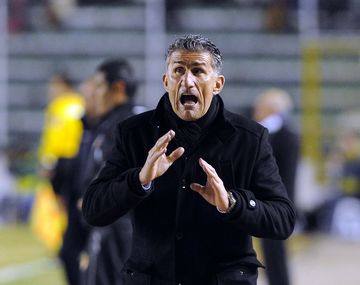 Bauza: El equipo jugó muy nervioso pero había que ganarla y la ganamos