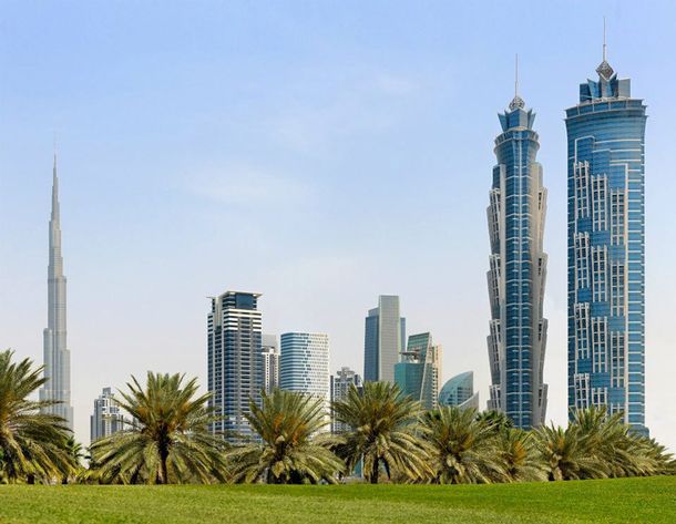 Inauguran el hotel más alto del mundo en las costas de Dubai