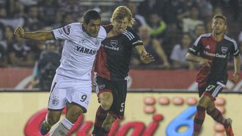 lanus goleo a newells y se afianza