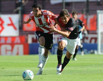 Estudiantes se durmió y Colón igualó en un partidazo