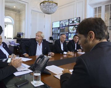 Kicillof le aclaró a la UIA convenio con China