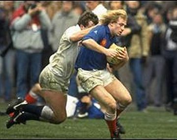 _1124156_3legends300