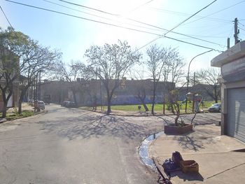 Hallan el cadáver descuartizado de un hombre dentro de una valija en Lanús