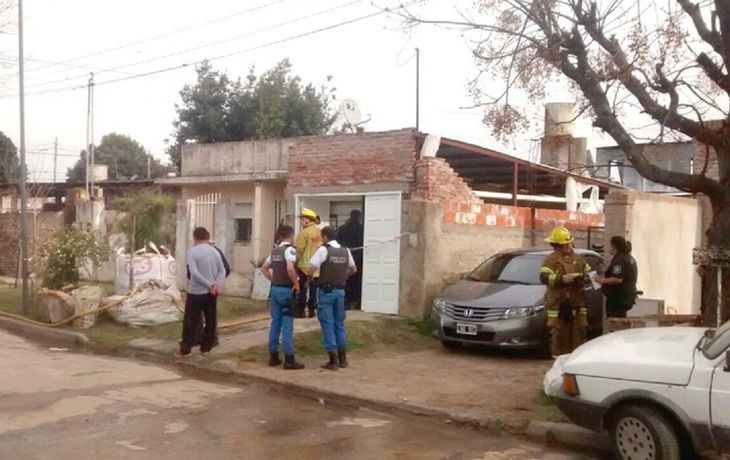 Un hombre mató a su madre, hirió a su ex y a su hija en San Nicolás