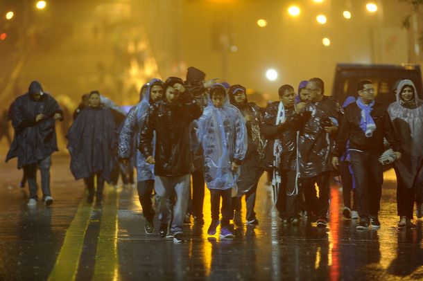 La suspensión de Argentina-Brasil en fotos