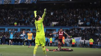 agustin rossi volvio a brillar con flamengo: ¿pide pista en la seleccion argentina? agustin rossi volvio a brillar con flamengo: ¿pide pista en la seleccion argentina?