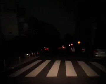 CABA a oscuras por el incendio de una subestación de Edesur