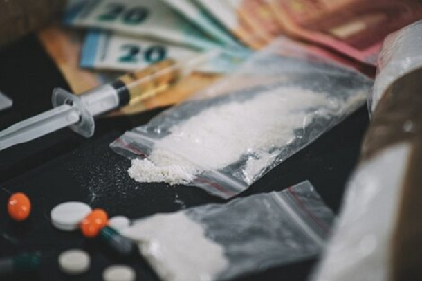 Canadá autorizó a una empresa a producir y vender cocaína, heroína y otras drogas
