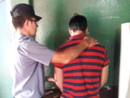 Fue a denunciar que le robaron la billetera y terminó detenido por conducir ebrio Fue a denunciar que le robaron la billetera y terminó detenido por conducir ebrio