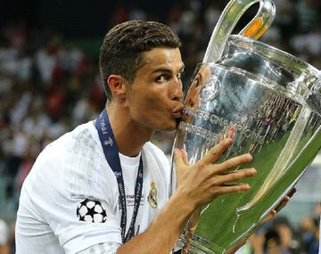 Va en serio: comienza a circular la camiseta que CR7 usará en la Juventus