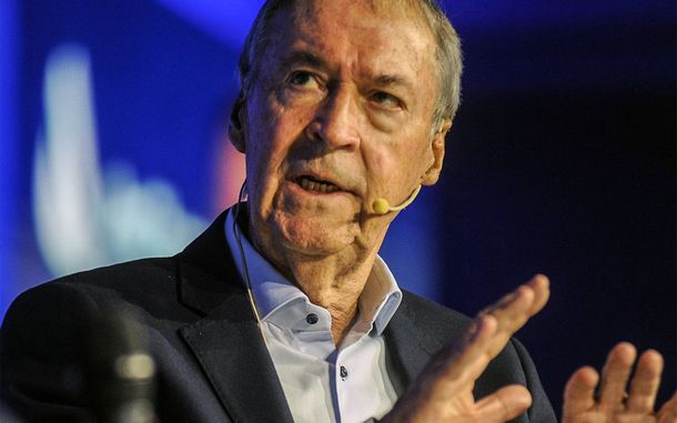 Juan Schiaretti. Juan Schiaretti.