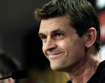 Vilanova seguirá una temporada más en el banco del Barcelona