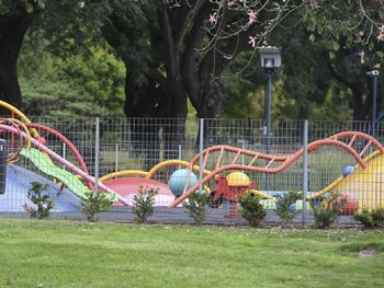 La Ciudad está reacondicionando plazas para facilitar las reuniones sociales al aire libre