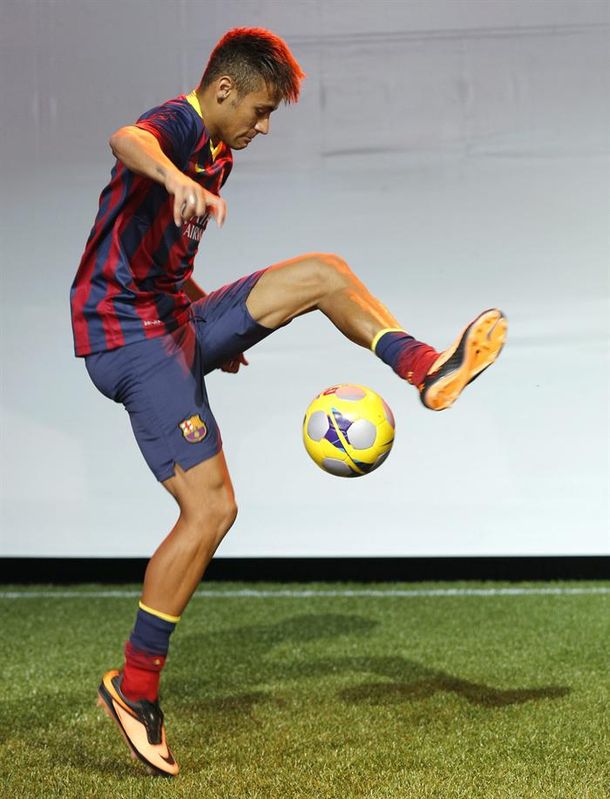 Neymar demostró que es humano y sufrió una estrepitosa caída