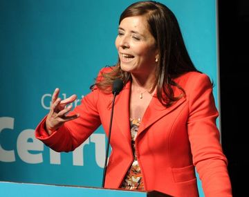 Presentarán un amparo judicial contra el DNU de Macri