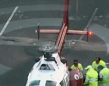 Así rescataron en helicóptero al herido por un choque en Autopista 25 de Mayo