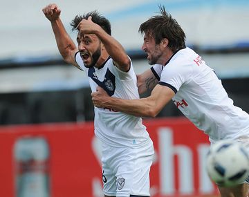 Vélez consiguió una victoria sobre Defensa  y Justicia y logró oxígeno de cara a la lucha por la permanencia.