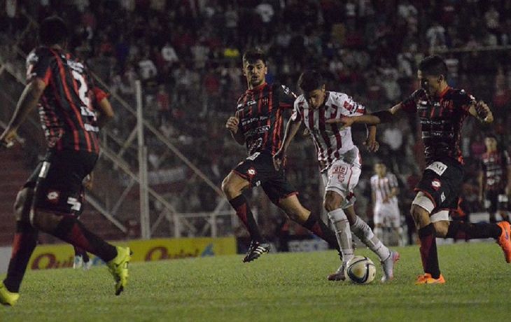 Patronato eliminó a Instituto y buscará el ascenso a Primera