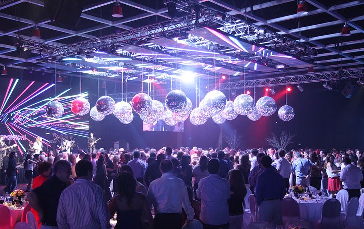 ¿Cuánto gastarán las empresas por empleado?