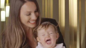 pampita y la hija que tuvo con moritan visitaron el hotel de los famosos: la reaccion de los participantes pampita y la hija que tuvo con moritan visitaron el hotel de los famosos: la reaccion de los participantes