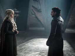 Daenerys Targaryen y Jon Snow Daenerys Targaryen y Jon Snow