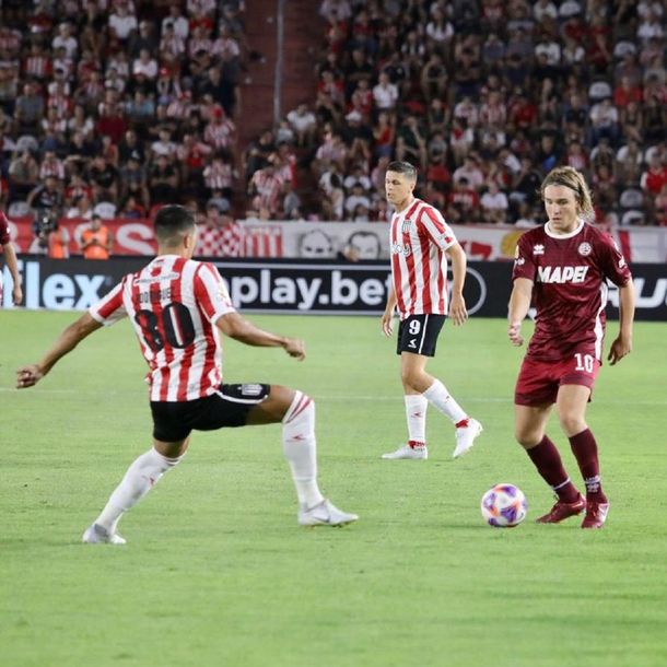 Lanús venció de visitante a Estudiantes y es líder perfecto de la Liga Profesional de Fútbol