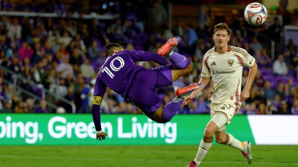 Directo al Premio Púskas: el tremendo golazo de Martín Ojeda para Orlando City