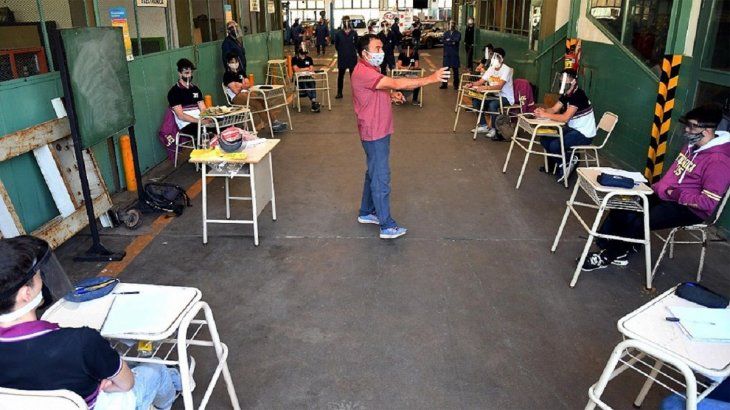 Así es el nuevo protocolo para las escuelas de la Ciudad que rige desde este viernes