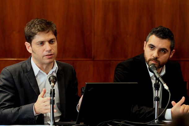 Kicillof anunció medidas para que las PyMEs operen en la Bolsa