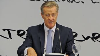 El precandidato presidencial del Partido Colorado, Gabriel Gurméndez, consiguió un nuevo apoyo en el departamento de Paysandú. El precandidato presidencial del Partido Colorado, Gabriel Gurméndez, consiguió un nuevo apoyo en el departamento de Paysandú.