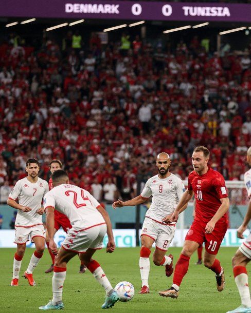 Dinamarca y Túnez igualaron sin goles en el inicio del grupo D