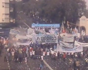 Caos de tránsito en Congreso por una marcha de bancarios