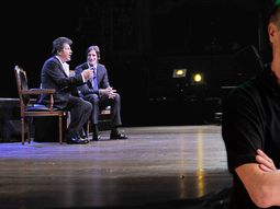 Solá vs. Al Pacino. Solá vs. Al Pacino.