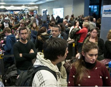 Kicillof en Radio 10: Es muy bueno que mucha gente pueda viajar