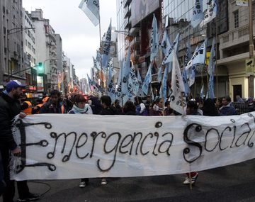 El Gobierno exigirá que los beneficiarios de planes sociales terminen la escuela