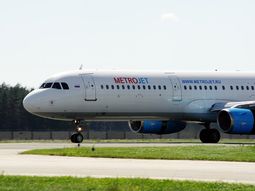 avion ruso con 224 personas a bordo se estrello en la peninsula de sinai avion ruso con 224 personas a bordo se estrello en la peninsula de sinai