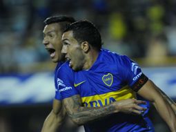 tevez aparecio en el descuento y boca consiguio su primer triunfo en la era del mellizo tevez aparecio en el descuento y boca consiguio su primer triunfo en la era del mellizo