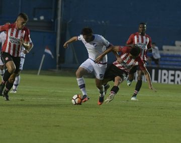 Nacional y Estudiantes en Montevideo (Gentileza Ovación)
