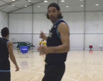 Scola le ganó mil dólares a Campazzo a pura viveza