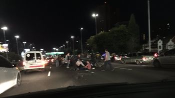 caos de transito por choque en general paz: dos menores heridos caos de transito por choque en general paz: dos menores heridos